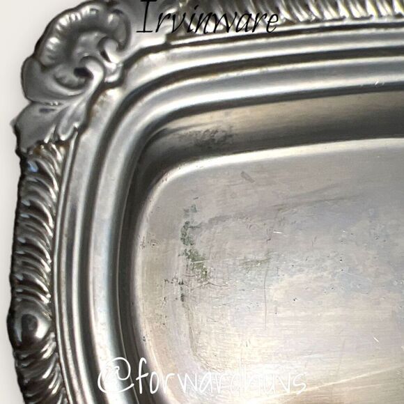 Irvinware Silver Tone Butter Dish, Sugar & Creamer Dish and Salt & Pepper Shaker - Picture 9 of 13